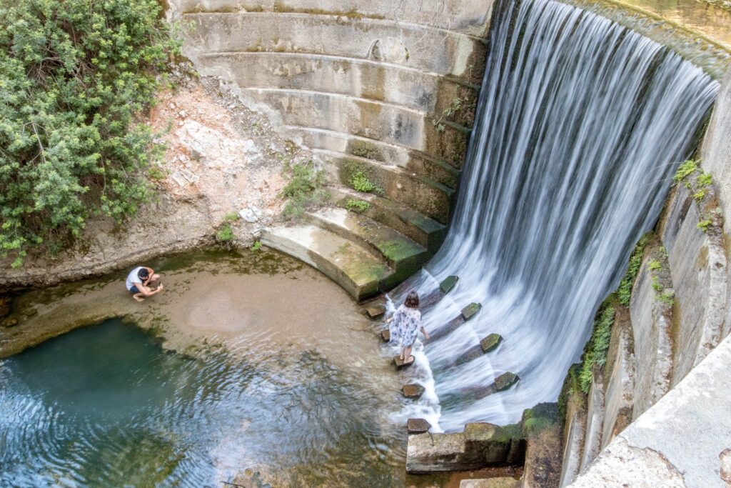 Waterfall from the dam at the 7 Springs lake